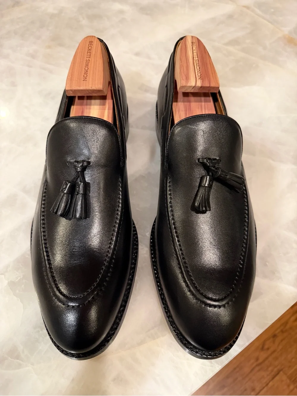 Beckett Simonon Bernard Tassel Loafers – Black